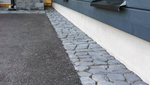 Best Asphalt Driveway Paving in Ogden, KS